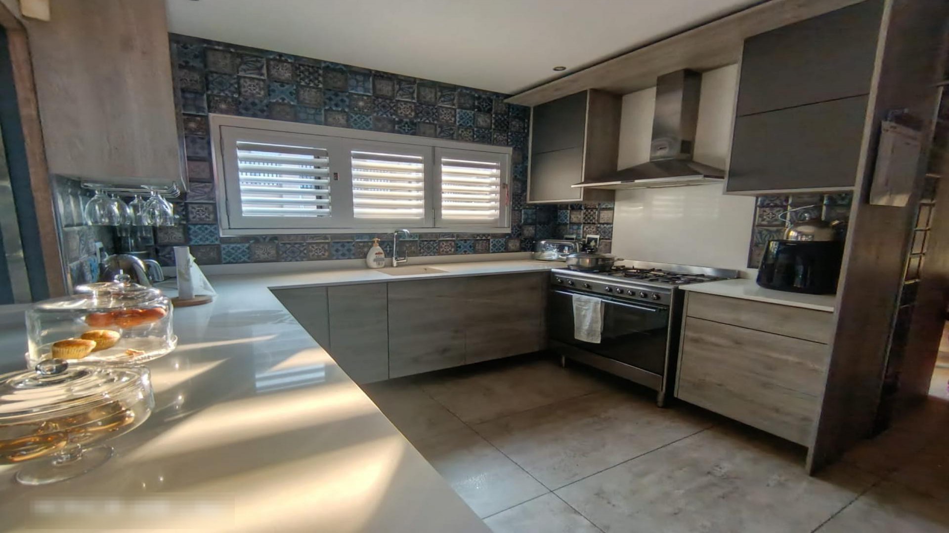 Kitchen of property in Escombe 