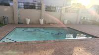Swimming Pool of property in Escombe 