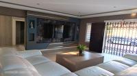 Lounges of property in Escombe 