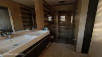 Bathroom 2 of property in Escombe 