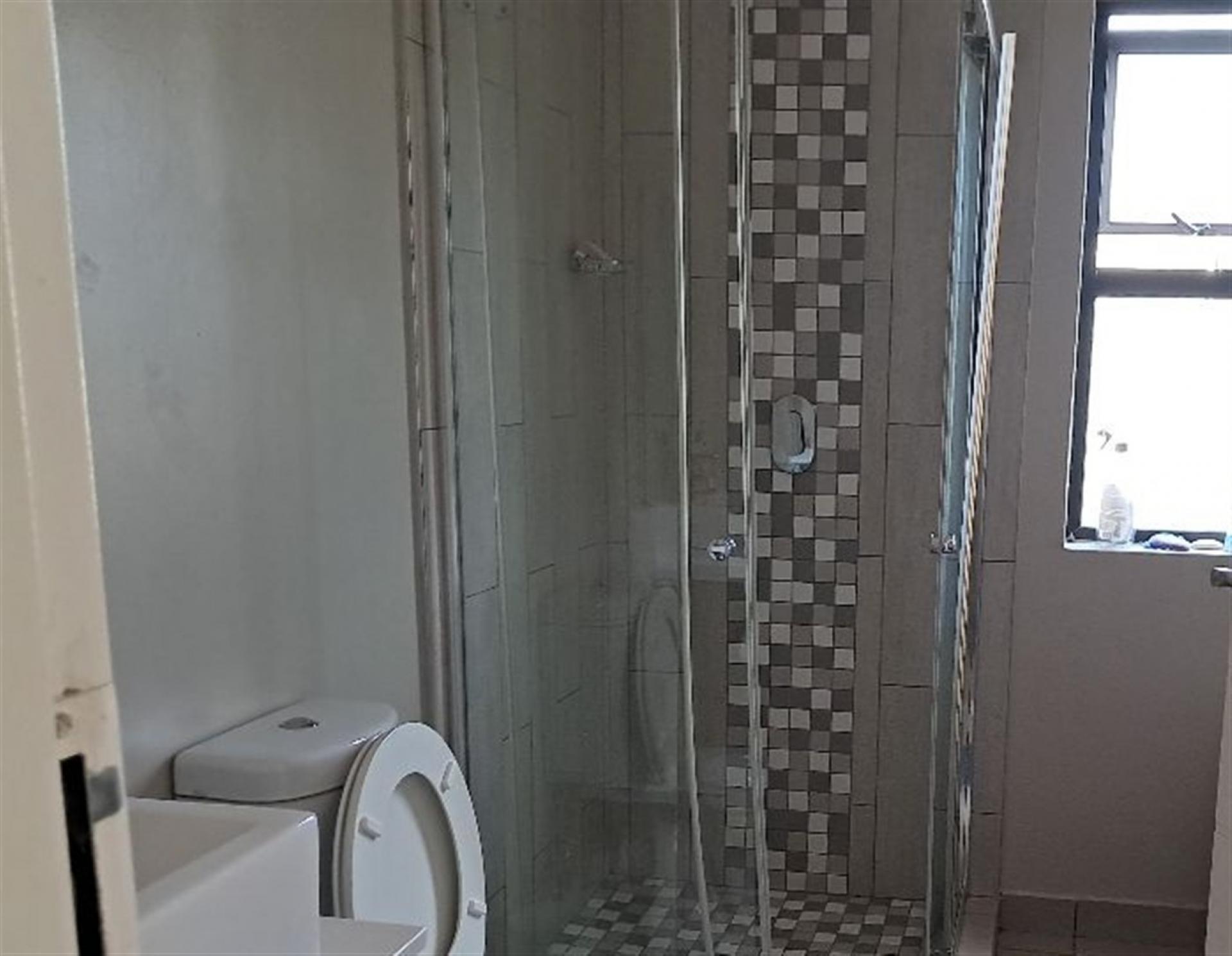 Bathroom 1 of property in Equestria