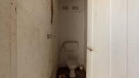 Staff Bathroom - 2 square meters of property in Northcliff