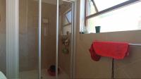 Bathroom 1 - 4 square meters of property in Lone Hill