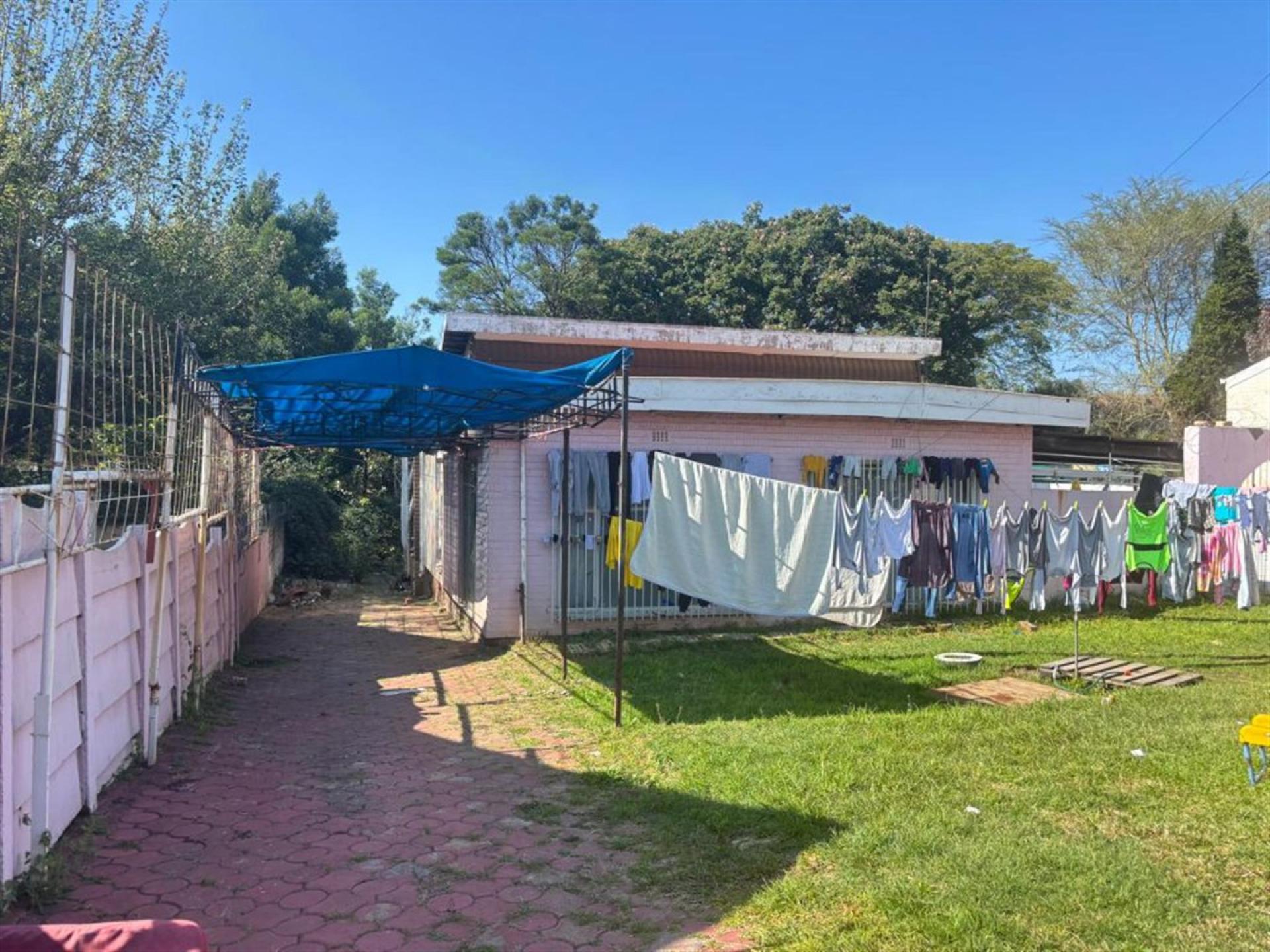 Front View of property in Turffontein