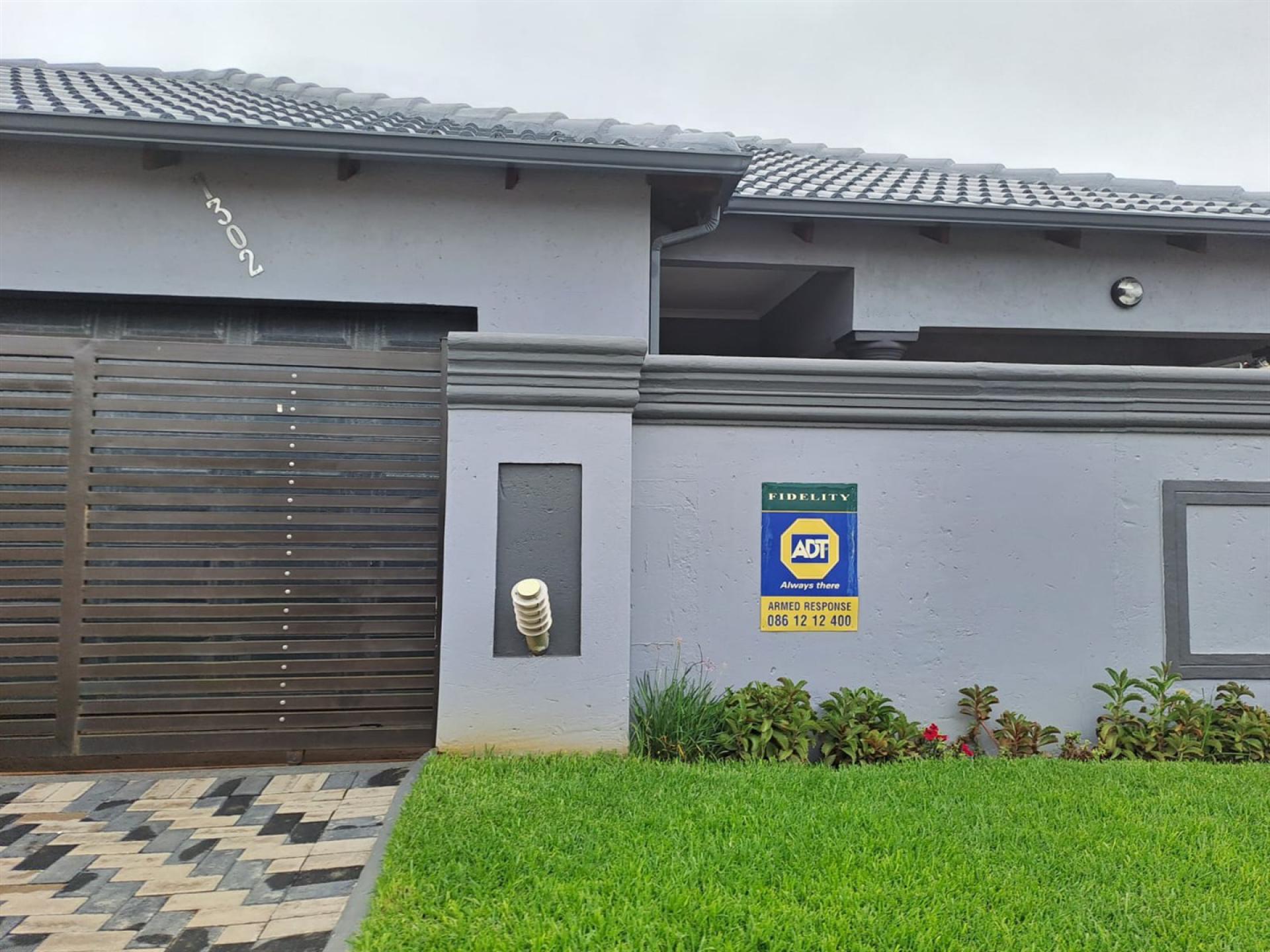 Front View of property in Crystal Park