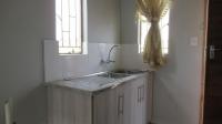 Kitchen - 10 square meters of property in Alberton