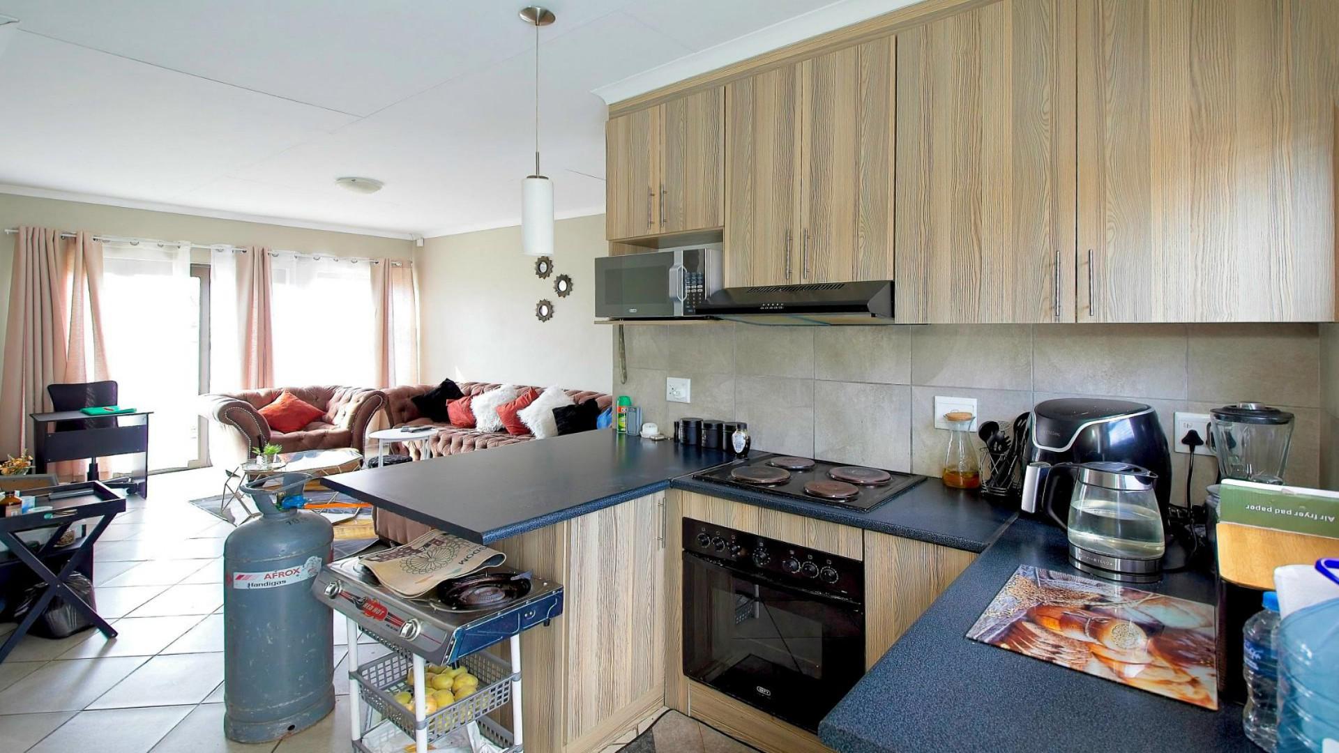 Kitchen of property in Ermelo