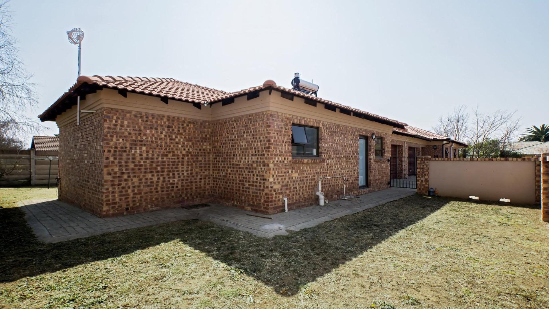 Backyard of property in Ermelo