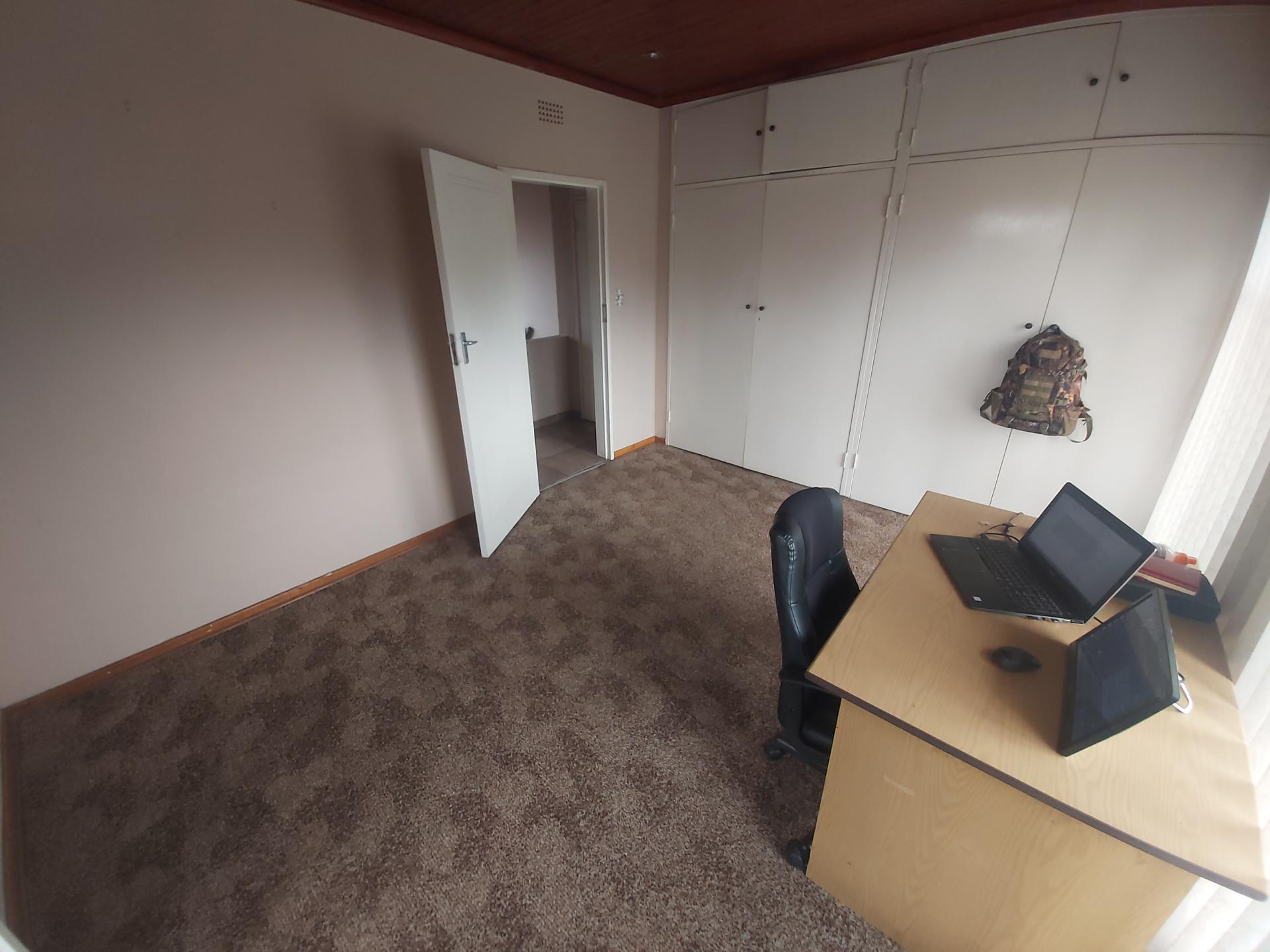 4 Bedroom House for Sale For Sale in Hazel Park MR592218