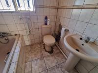 Bathroom 1 of property in Mogwase