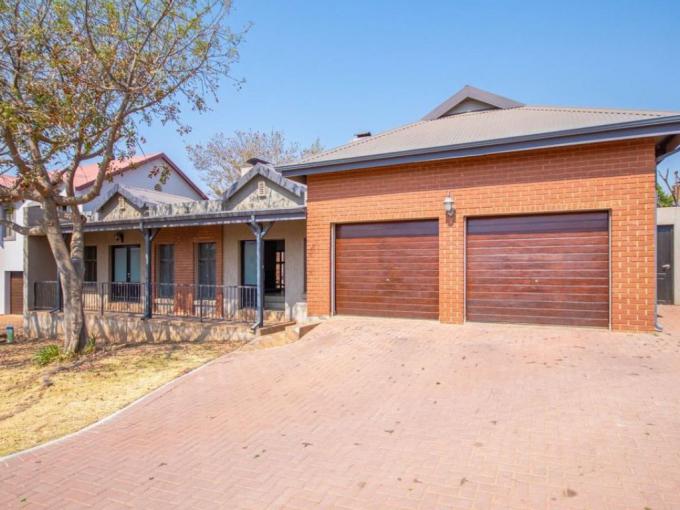 3 Bedroom House to Rent in Heritage Hill - Property to rent - MR592272
