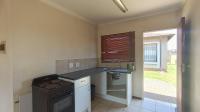 Kitchen - 8 square meters of property in Dawn Park