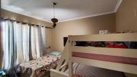 Bed Room 2 - 12 square meters of property in Little Falls