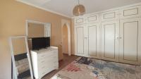 Main Bedroom - 15 square meters of property in Malanshof