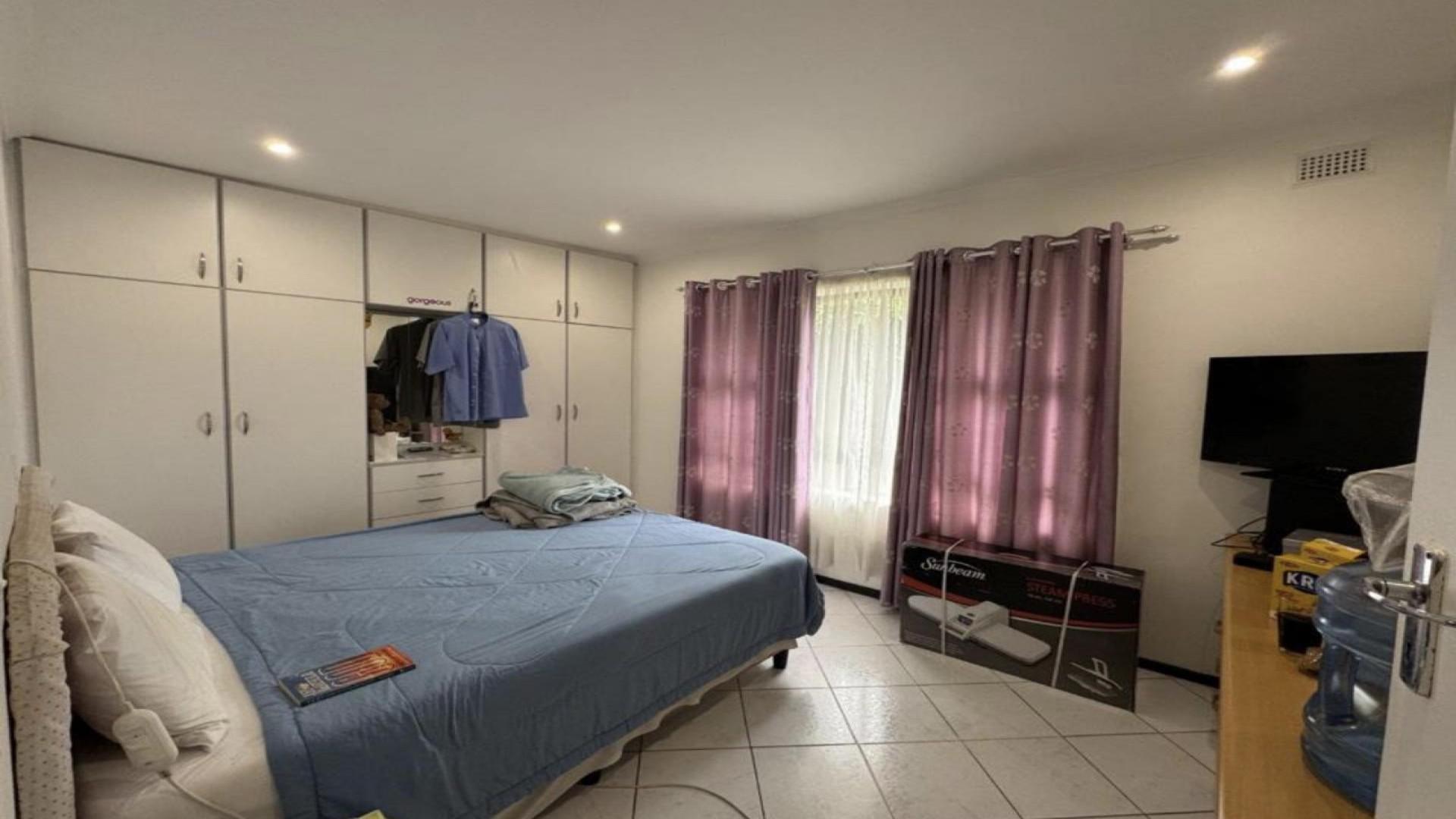 Bed Room 2 of property in Kharwastan