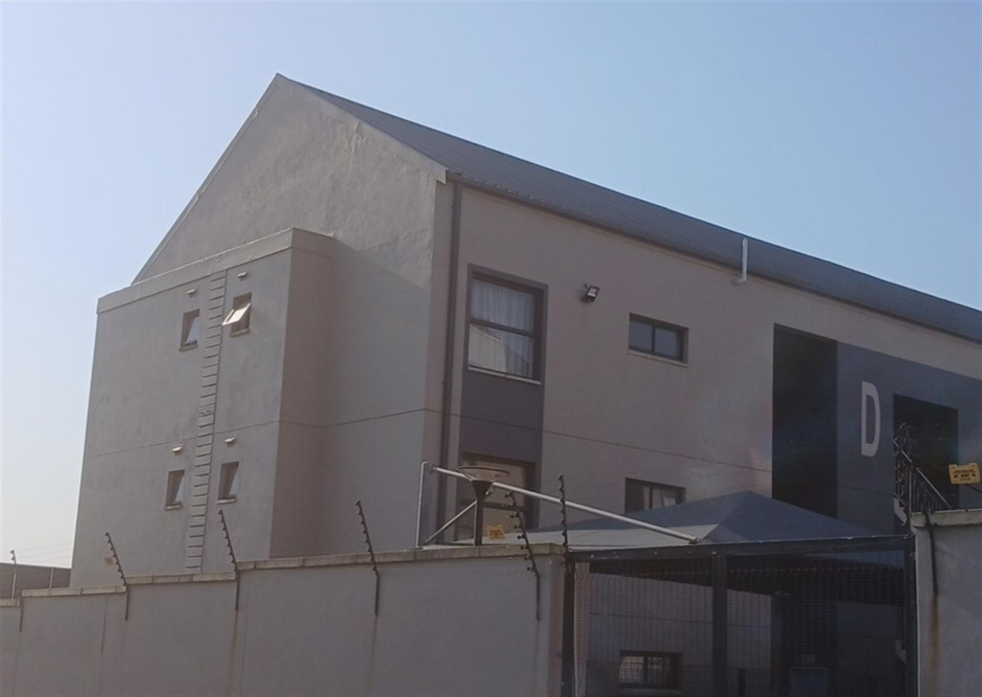 Front View of property in Umbogintwini