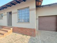 3 Bedroom 2 Bathroom Simplex for Sale for sale in Cashan