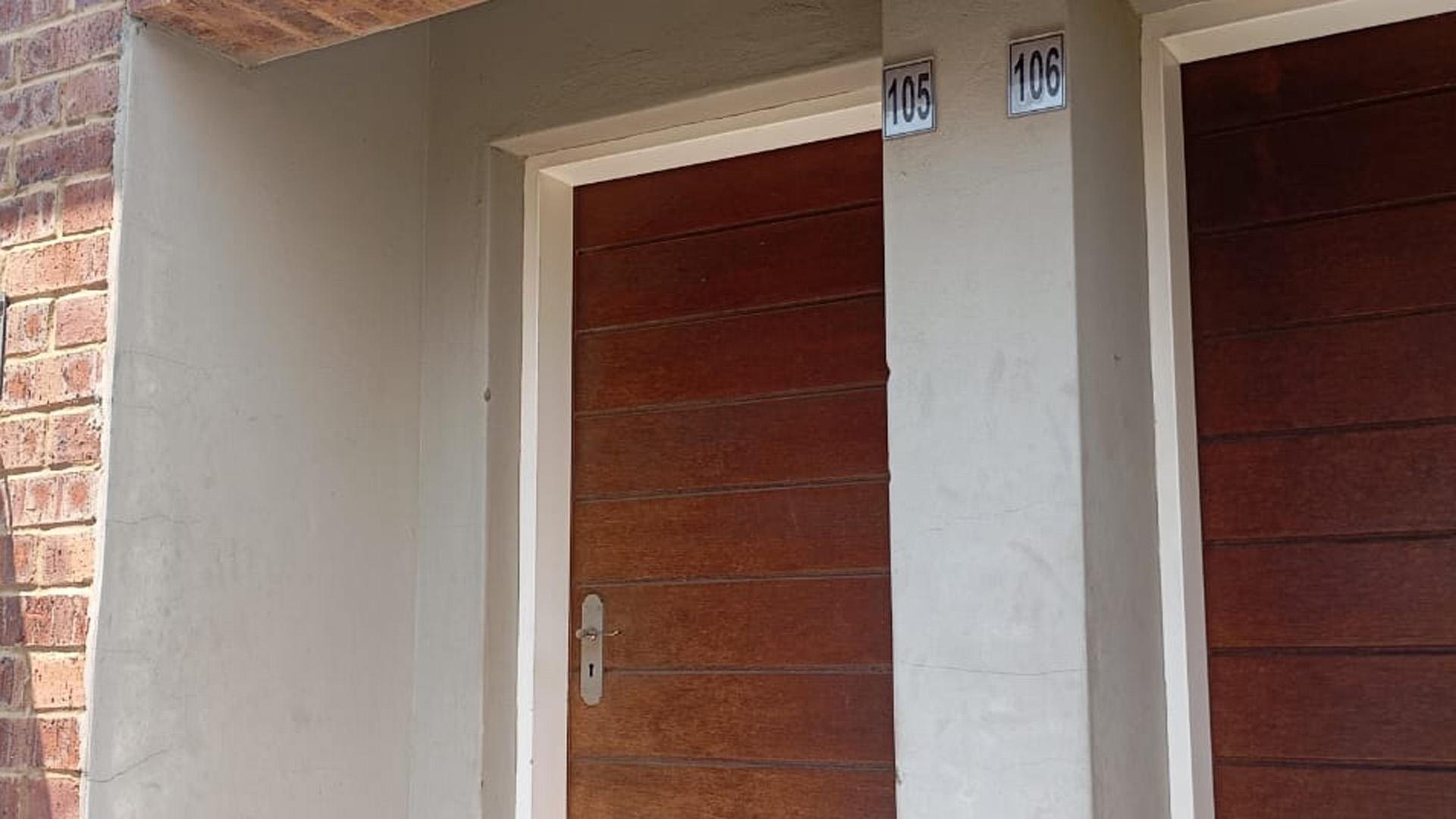 Front View of property in Terra Nova