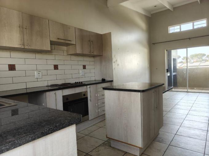 2 Bedroom Apartment for Sale For Sale in Waterval East - MR592709