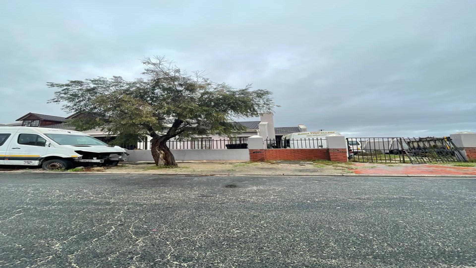 Front View of property in Mandalay
