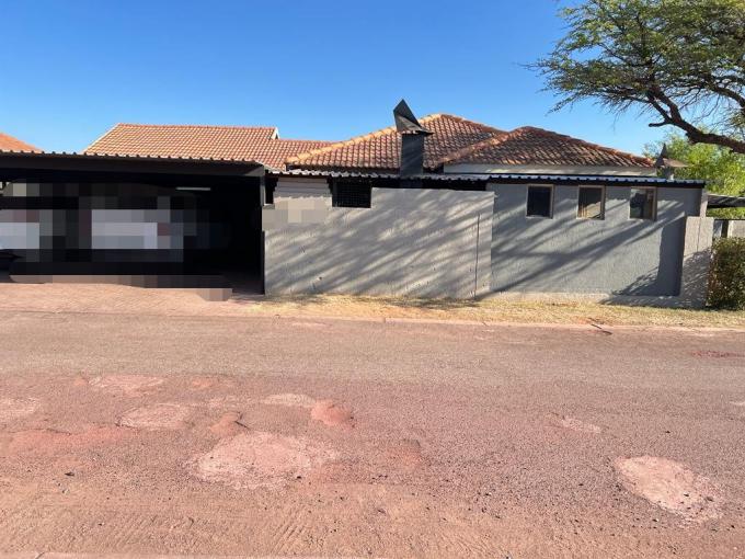 4 Bedroom House for Sale For Sale in Kathu - MR592970