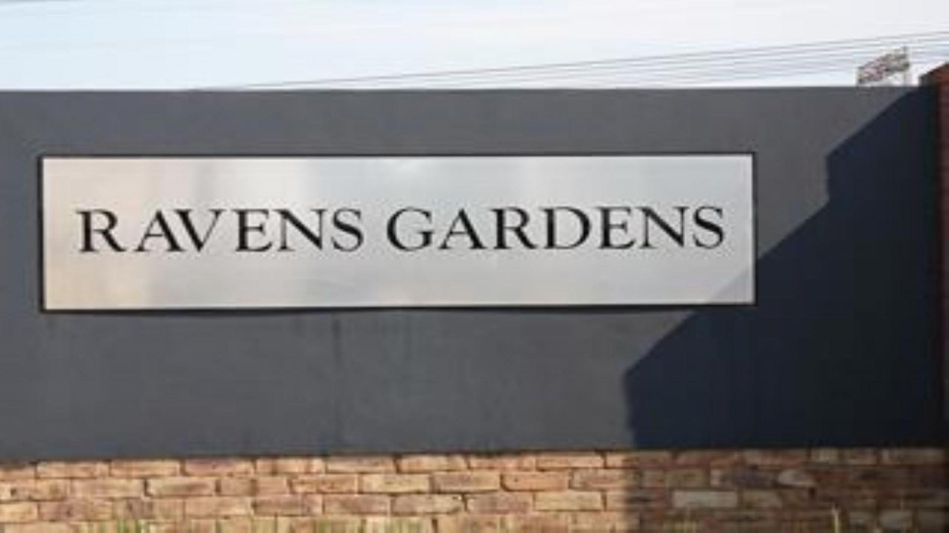 Front View of property in Albertsdal