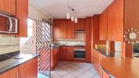 Kitchen - 13 square meters of property in East Lynne