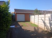 Front View of property in Brookdale