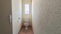 Bathroom 1 - 9 square meters of property in Lotus Gardens
