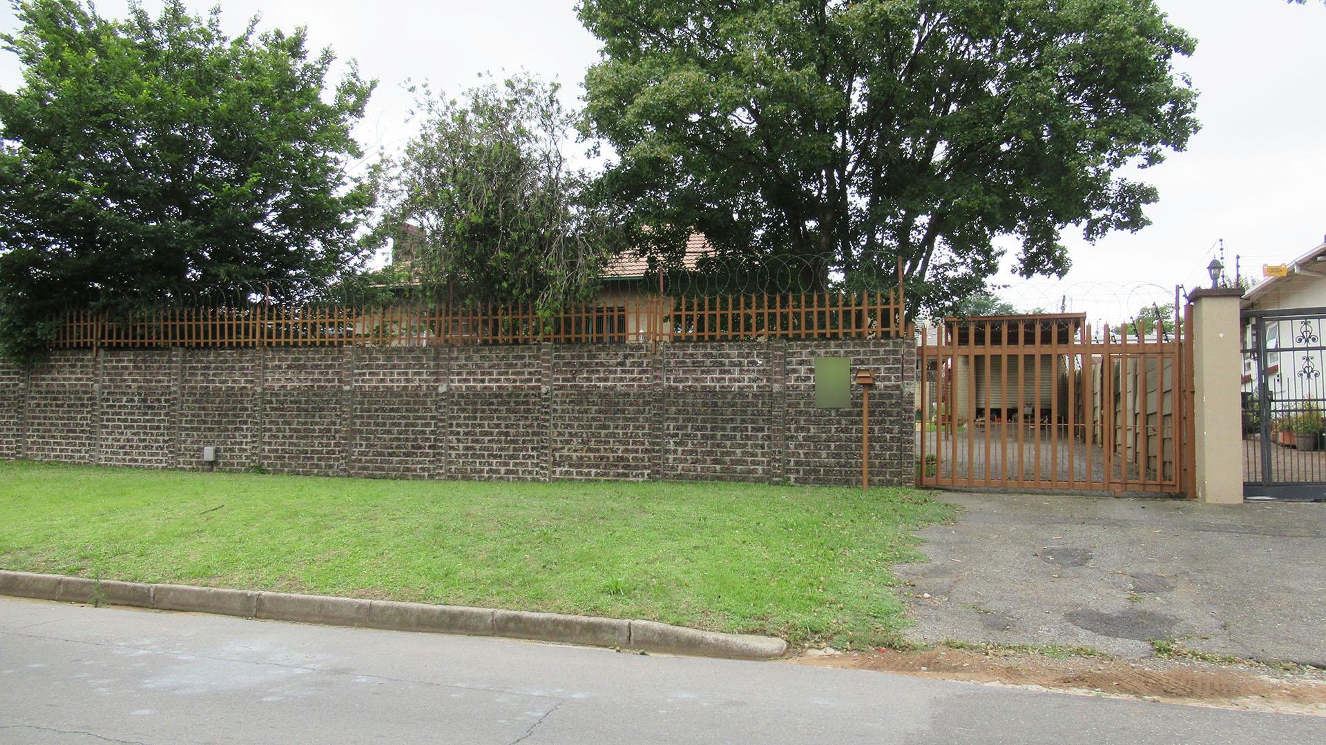 Front View of property in Gerdview