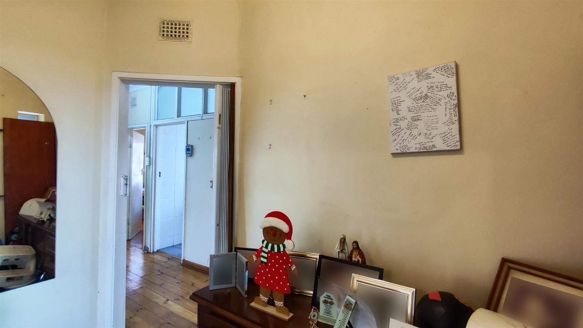 Spaces - 7 square meters of property in Gerdview