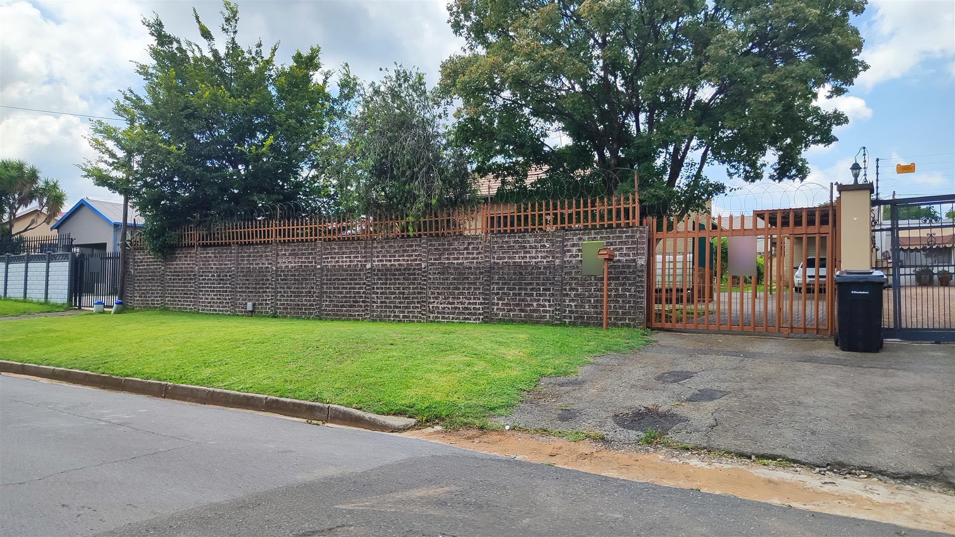 Front View of property in Gerdview