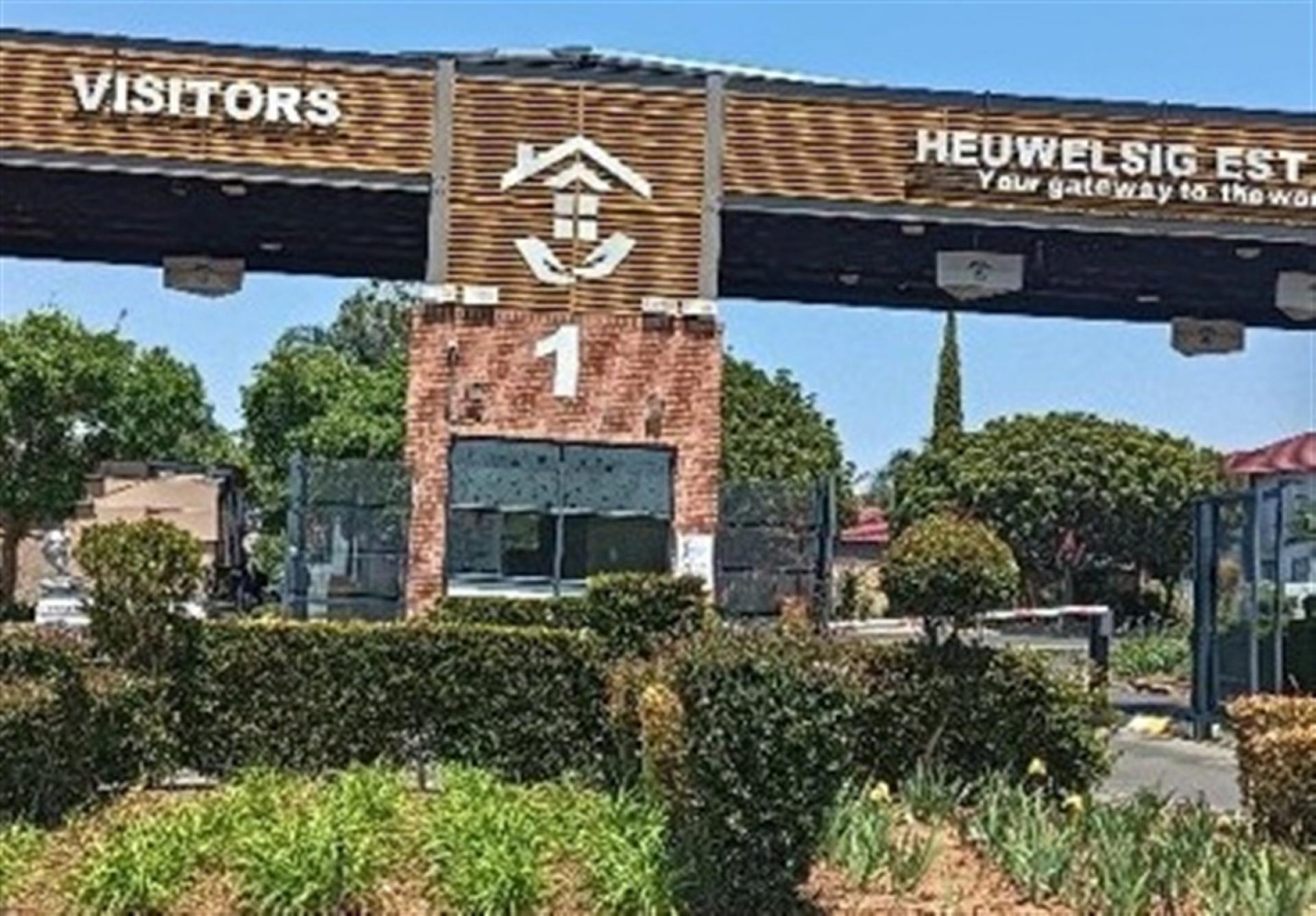 Front View of property in Heuwelsig Estate