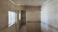 Spaces - 63 square meters of property in Terenure