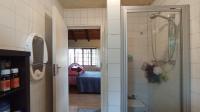 Main Bathroom - 5 square meters of property in Buccleuch