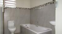 Bathroom 1 - 5 square meters of property in Albertsdal