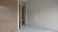 Bed Room 1 - 18 square meters of property in Oberholzer