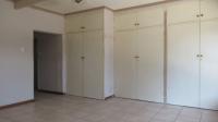 Main Bedroom - 35 square meters of property in Oberholzer