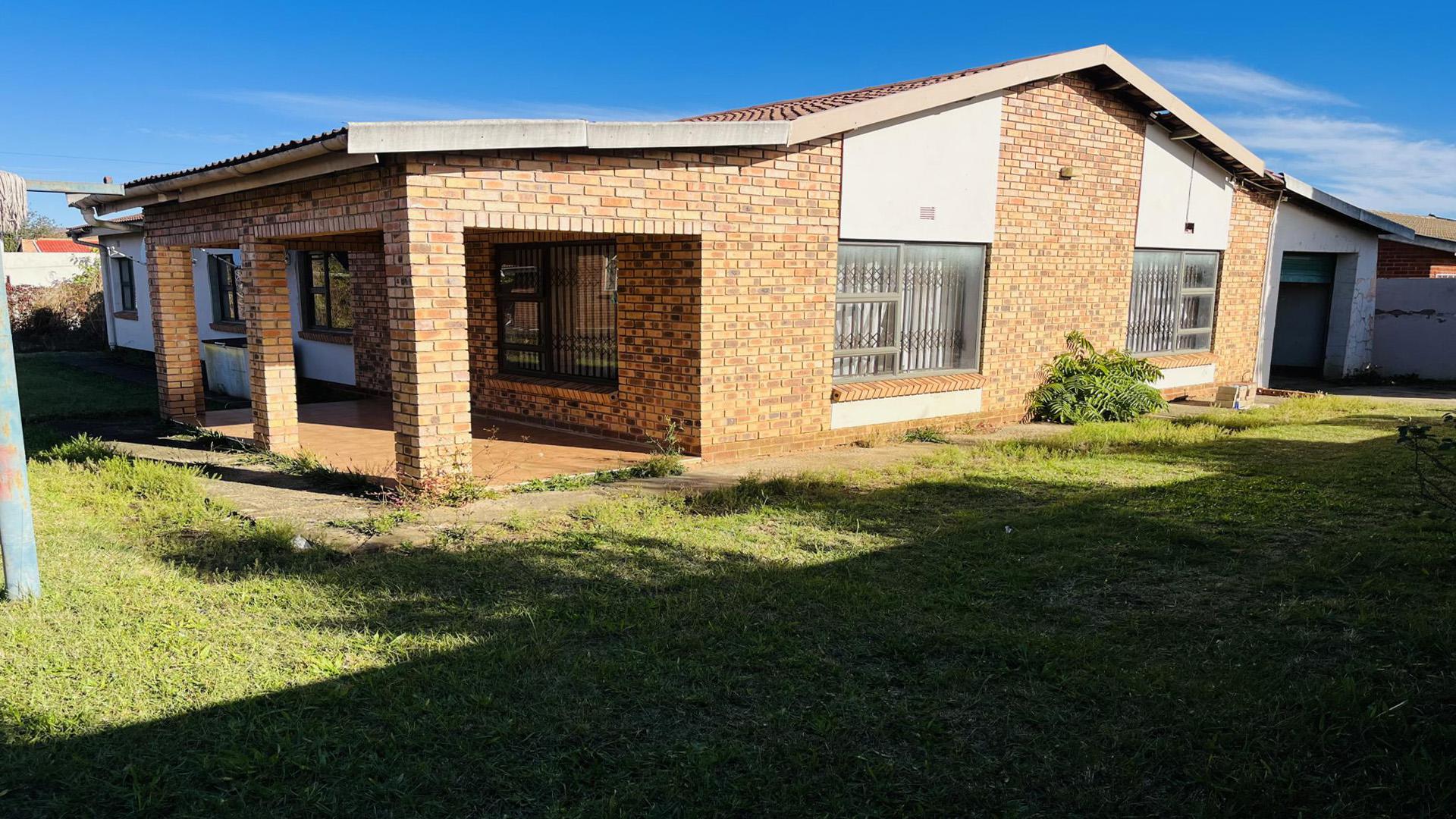 Front View of property in Dundee