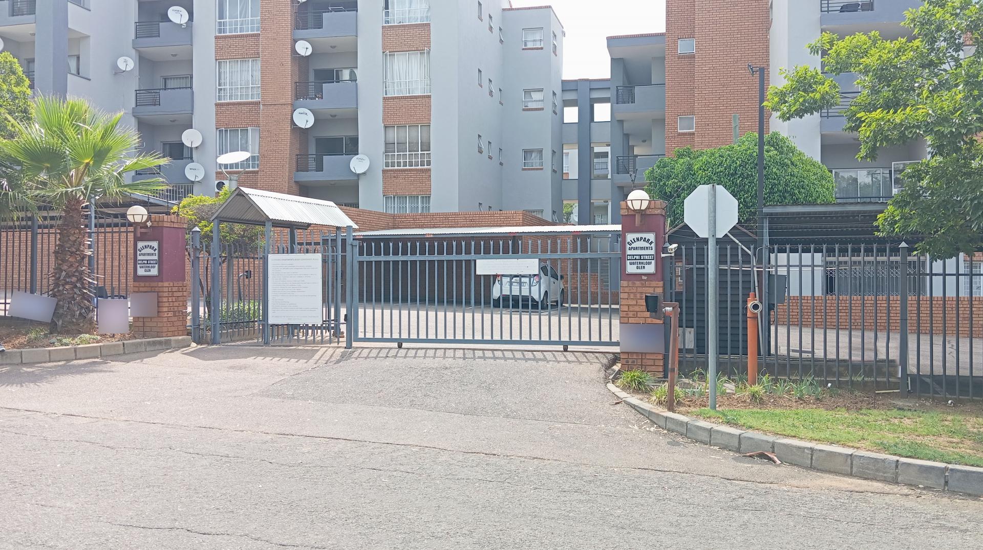 Front View of property in Waterkloof Glen