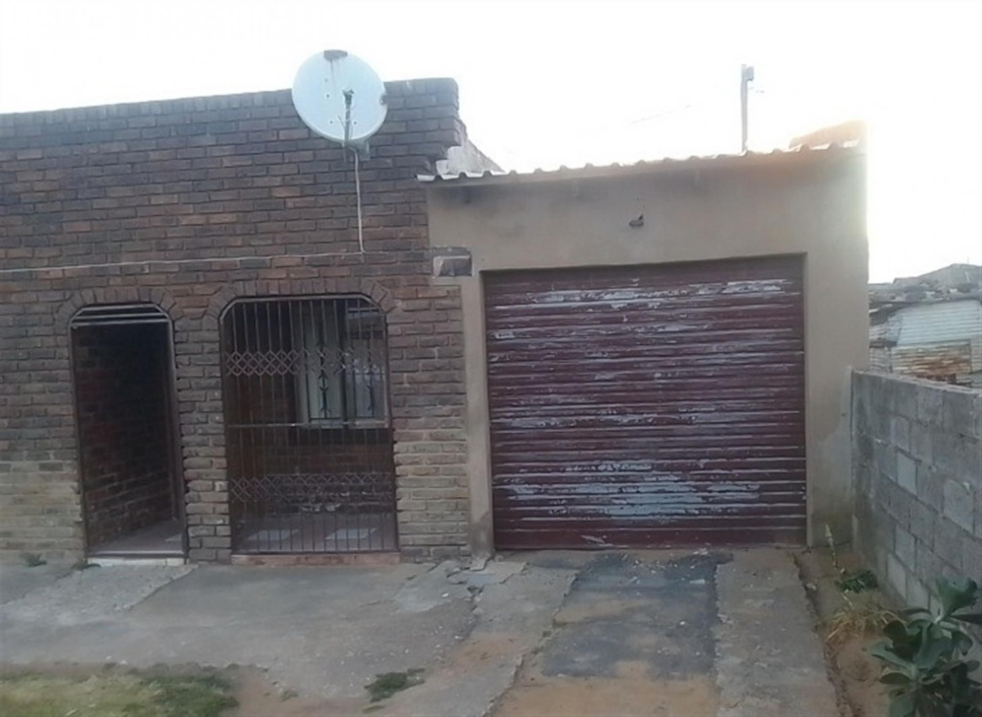 Front View of property in Osizweni