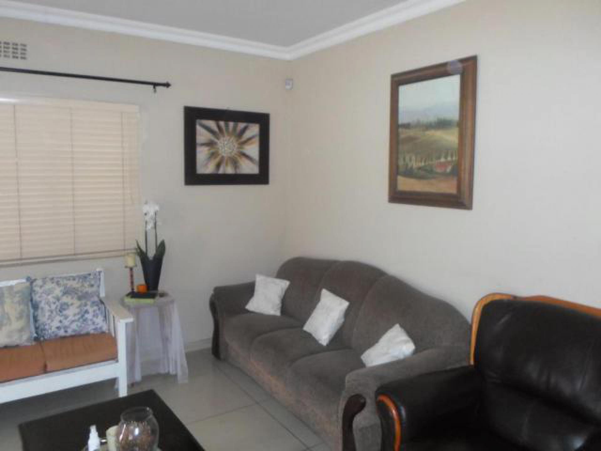 Standard Bank EasySell 5 Bedroom House for Sale in Malibu Vi