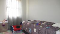 Bed Room 2 - 8 square meters of property in Mindalore