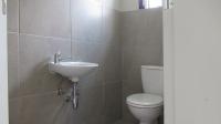 Guest Toilet - 2 square meters of property in Mindalore