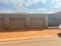 Front View of property in Protea Glen