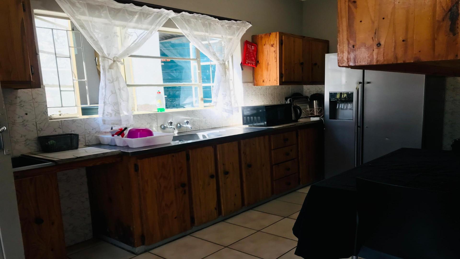 Kitchen of property in Makhado (Louis Trichard)