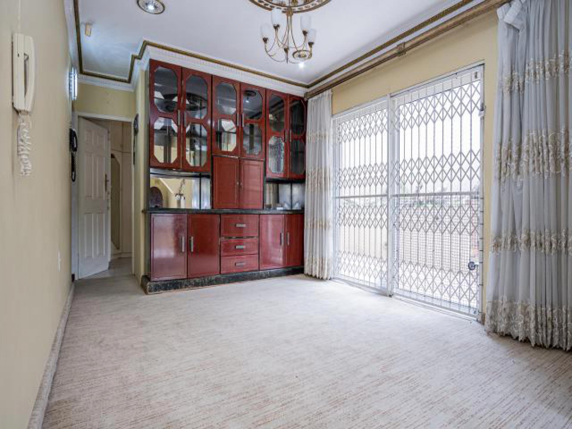 Entertainment of property in Mobeni Heights