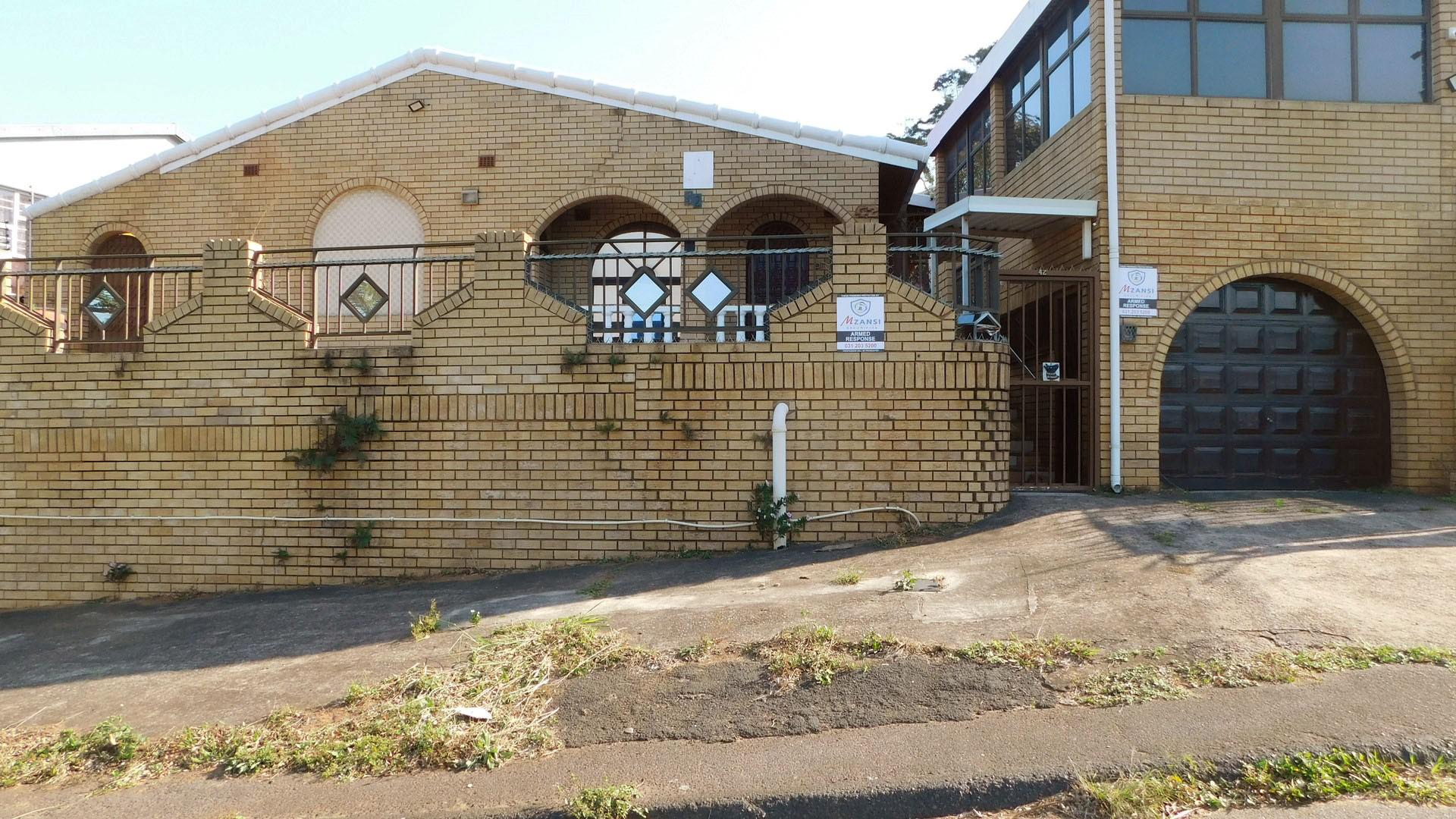 Front View of property in Mobeni Heights