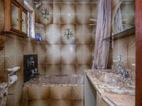 Bathroom 2 of property in Mobeni Heights