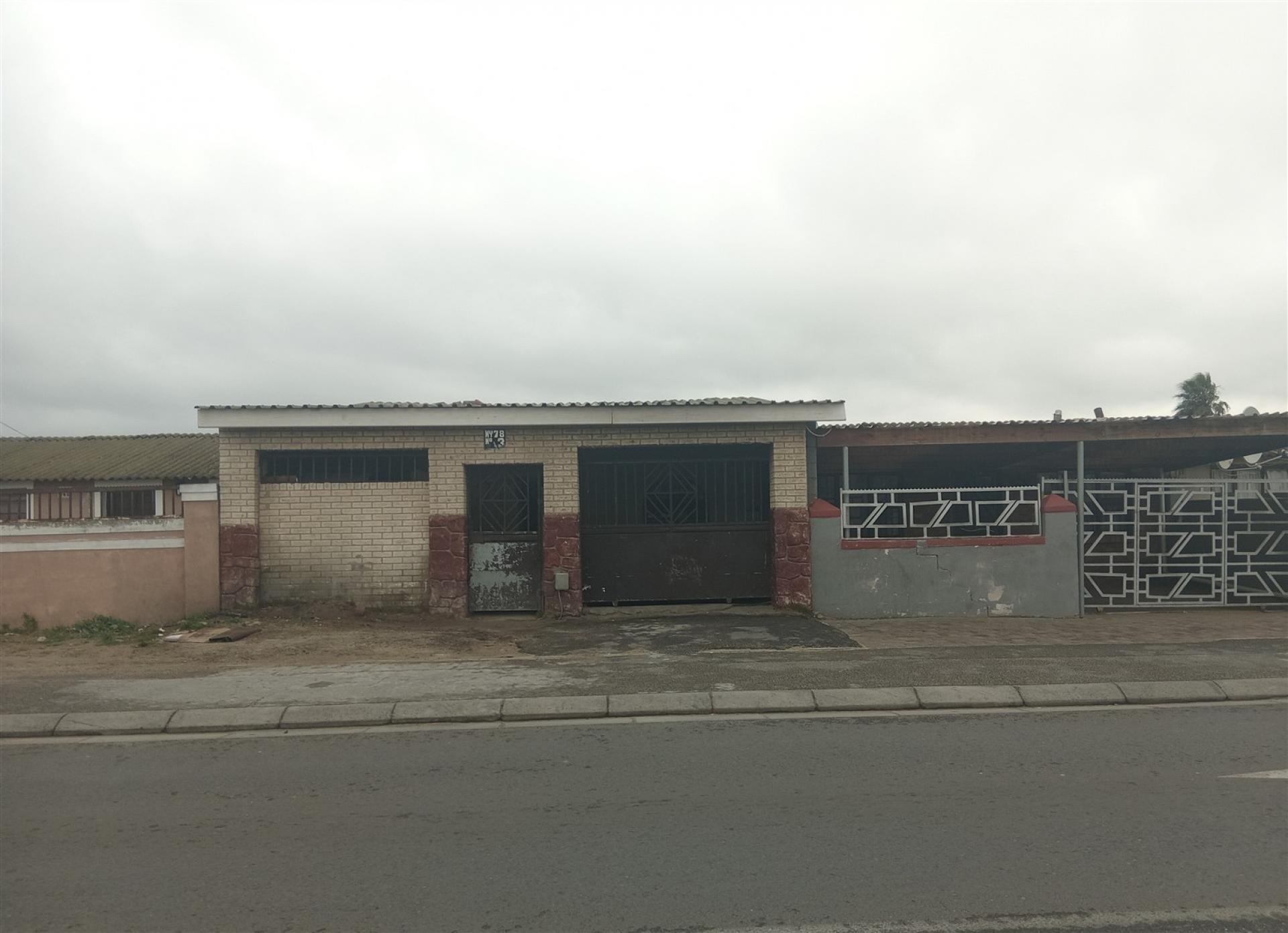 Front View of property in Guguletu